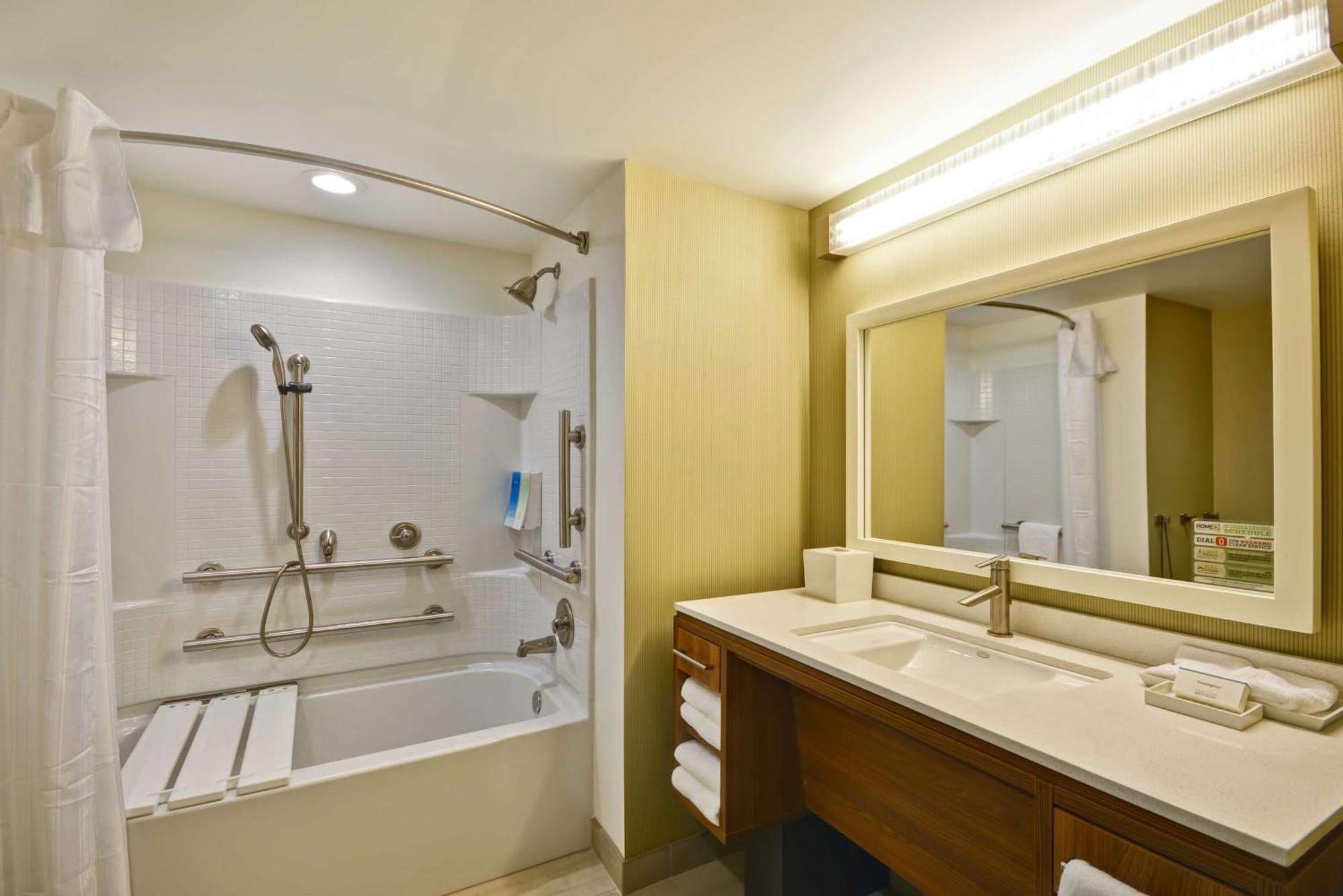 Home2 Suites By Hilton Decatur Ingalls Harbor Zewnętrze zdjęcie